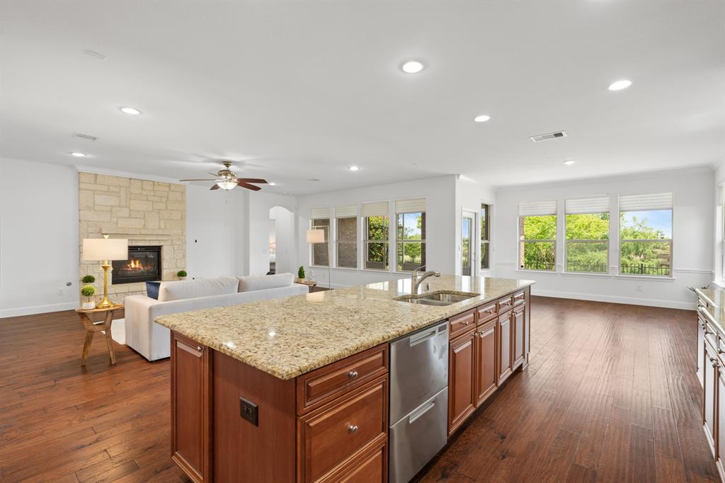 2939 Persimmon Grove, Richmond, Texas image 17