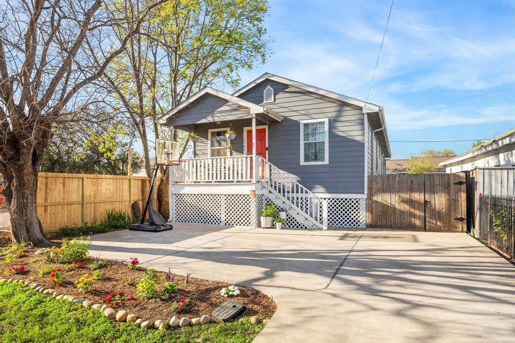 1101 E 38th Street, Houston, Texas image 1