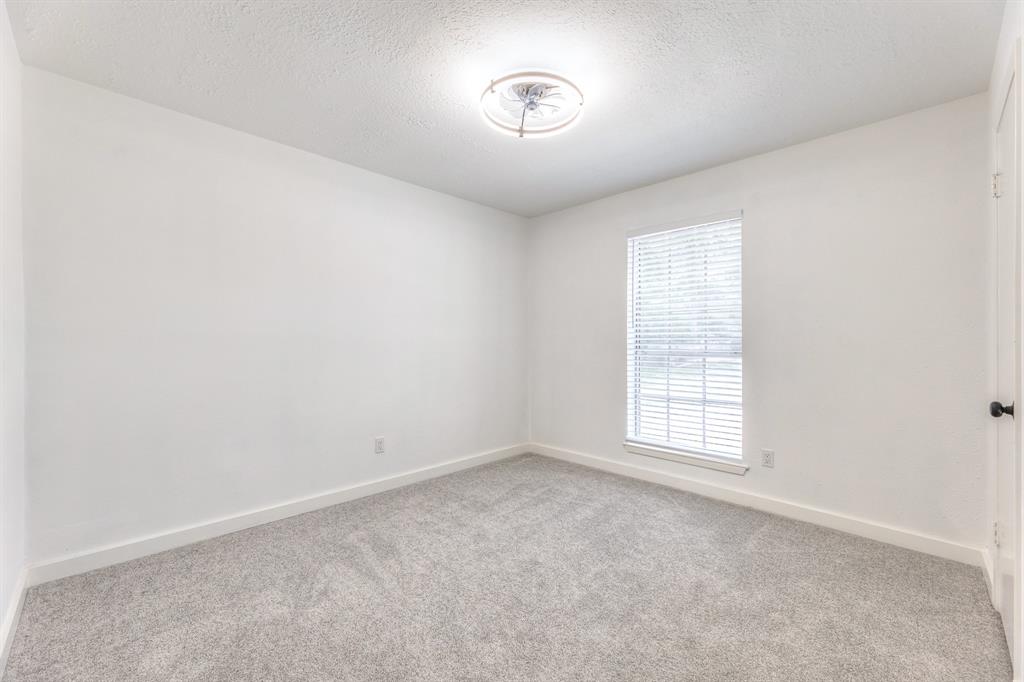 22226 Waynegate Drive, Spring, Texas image 34