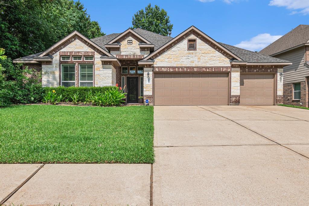 107 Grazing Field Drive, Conroe, Texas image 1