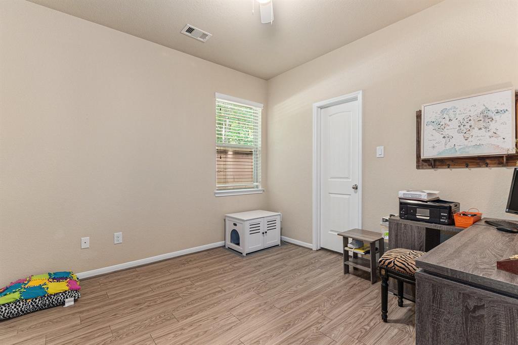 107 Grazing Field Drive, Conroe, Texas image 27