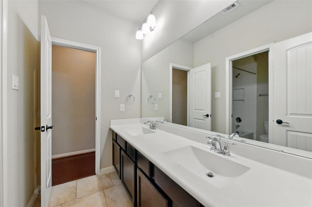 22907 Caverly Lane, Tomball, Texas image 34