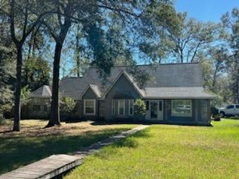 A home in New Caney