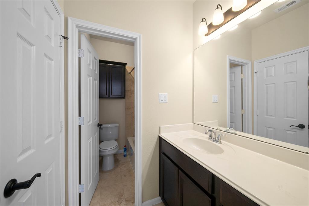 5926 Crawford Hill Lane, Sugar Land, Texas image 28