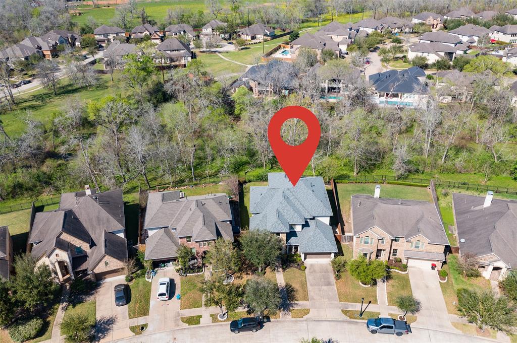 5926 Crawford Hill Lane, Sugar Land, Texas image 2