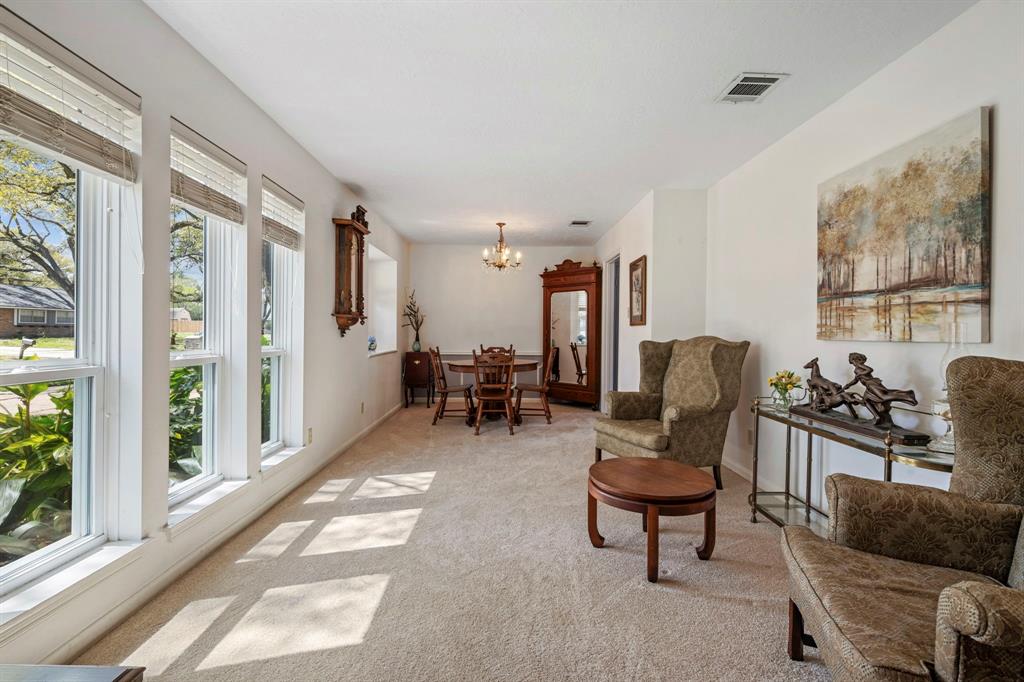 9614 Derrik Drive, Houston, Texas image 8