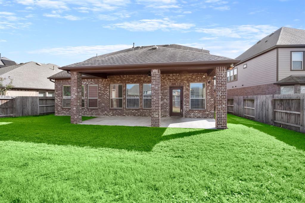 19942 Caitlyn Blossom Lane, Cypress, Texas image 32