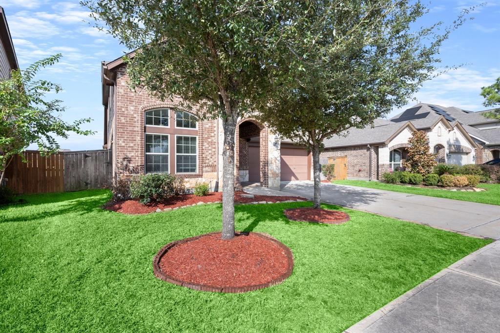 19942 Caitlyn Blossom Lane, Cypress, Texas image 2