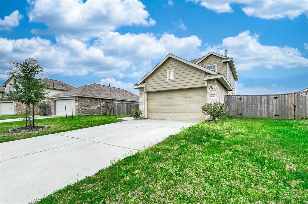 5944 Rimini Landing Lane, Porter, Texas image 3