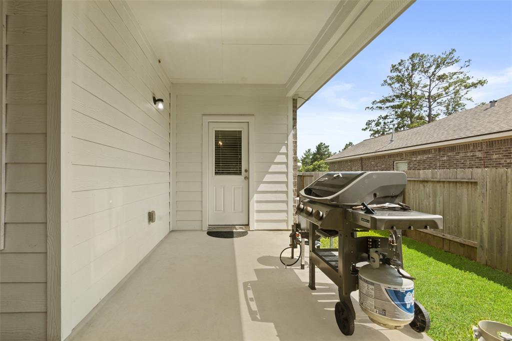 18690 Legend Oaks Drive, Magnolia, Texas image 28
