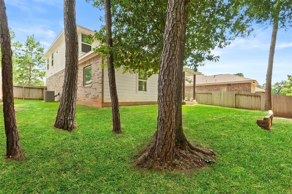 18690 Legend Oaks Drive, Magnolia, Texas image 32