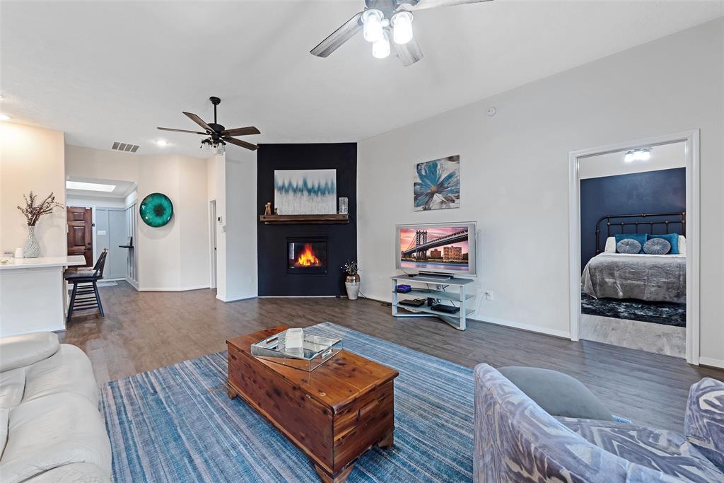 2713 Apache Street, League City, Texas image 8