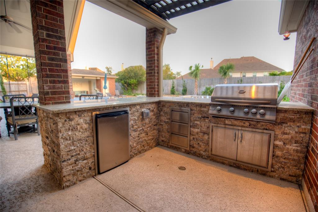 8319 Glenn Elm Drive, Spring, Texas image 45