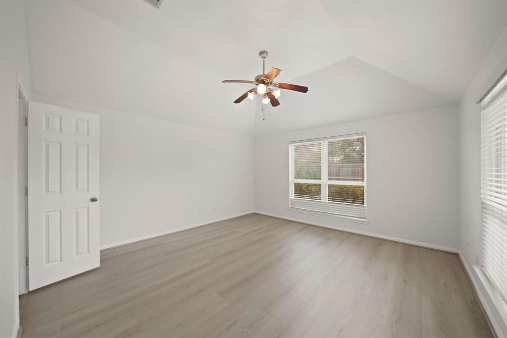 4603 Cedar Hill Drive, Pearland, Texas image 11