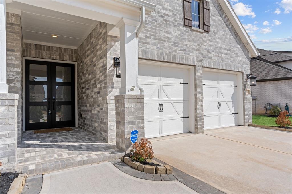 23810 Silver Liriope Lane, Katy, Texas image 9
