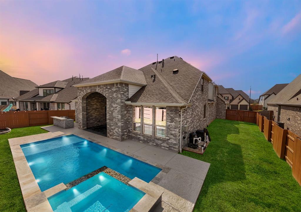 23810 Silver Liriope Lane, Katy, Texas image 2
