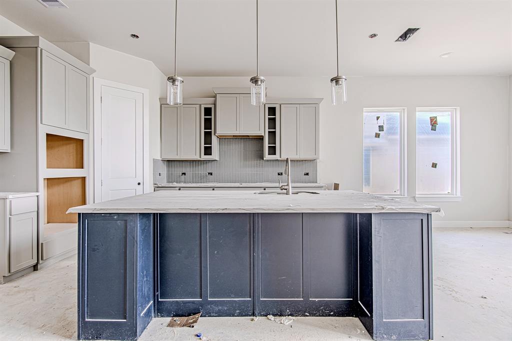 181 Peninsula Point Drive