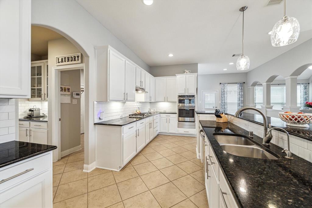 4707 Middlewood Manor Lane, Katy, Texas image 10