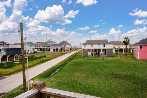 A home in Crystal Beach