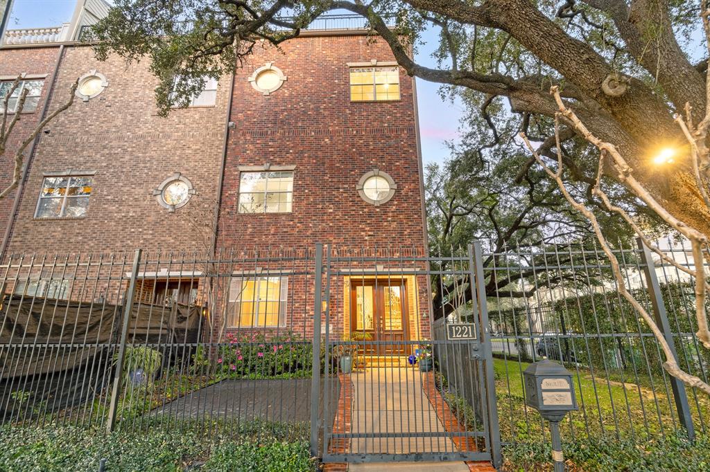 1221 Rosedale Street, Houston, Texas image 1