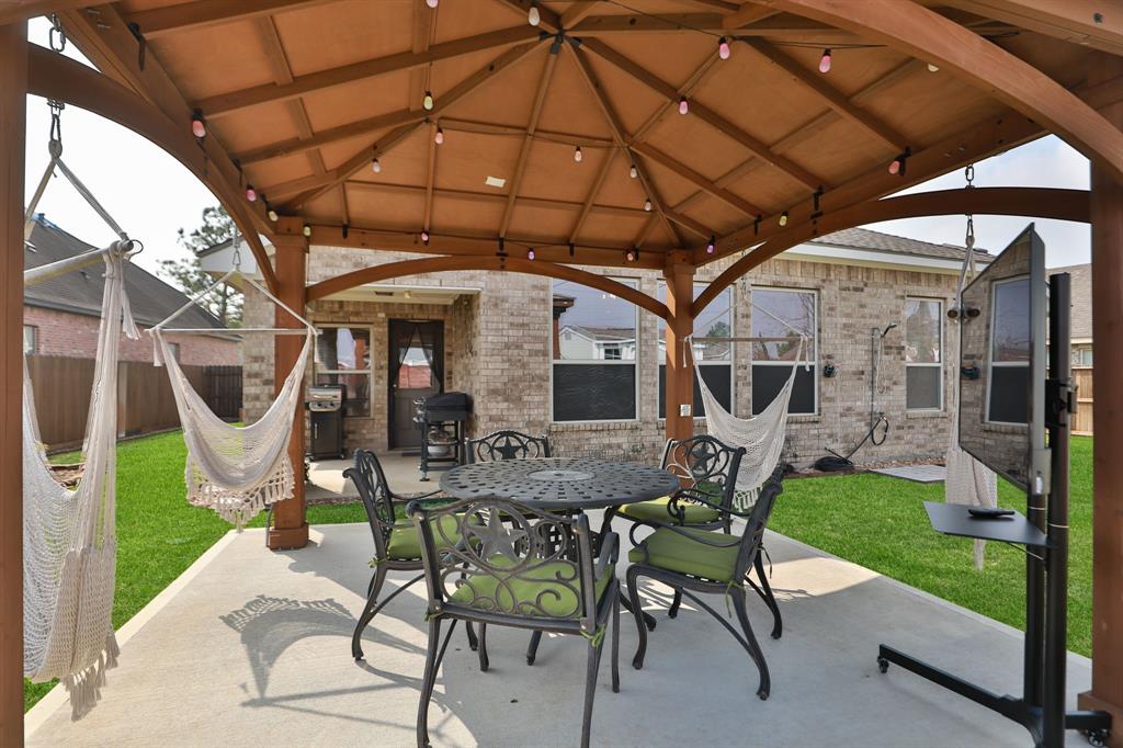 8222 Groveland Hills Drive, Cypress, Texas image 28