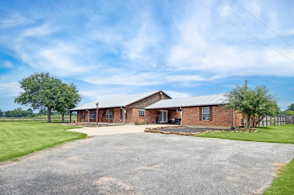 25098 Macedonia Road, Hockley, Texas image 2