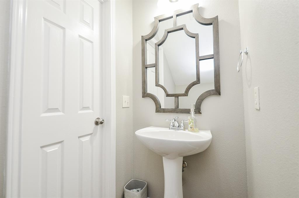 25619 Tower Side Lane, Katy, Texas image 48