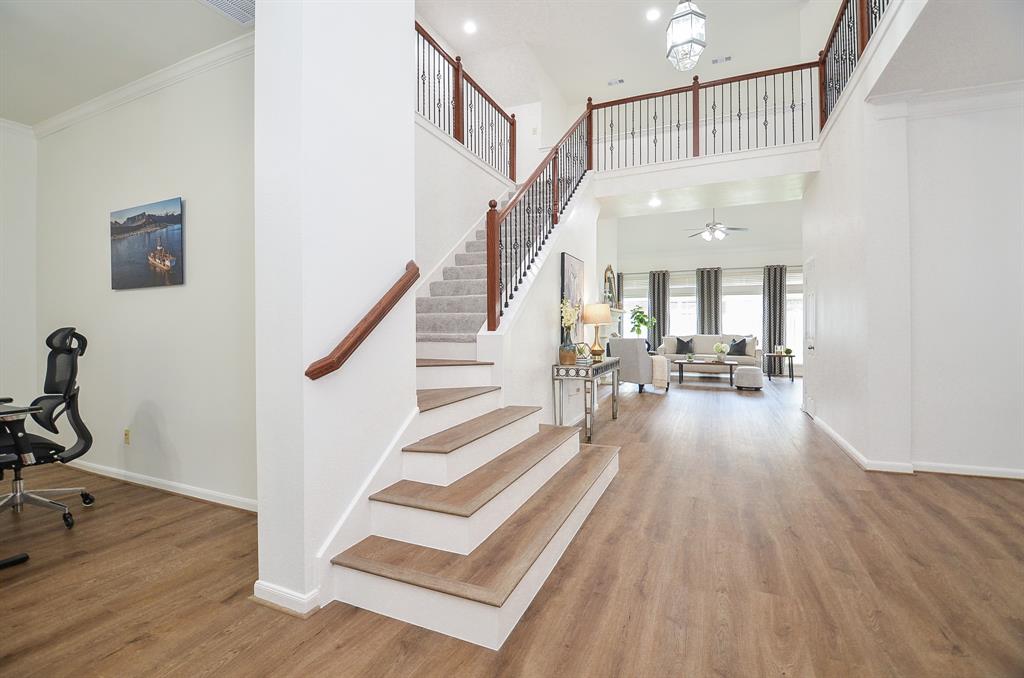 25619 Tower Side Lane, Katy, Texas image 7