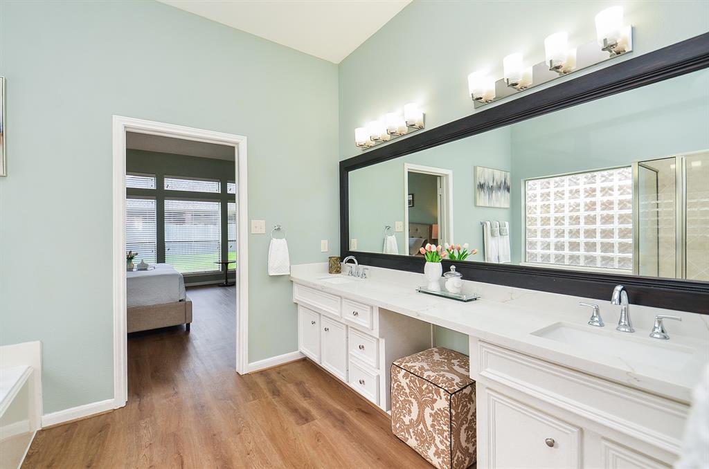 25619 Tower Side Lane, Katy, Texas image 31