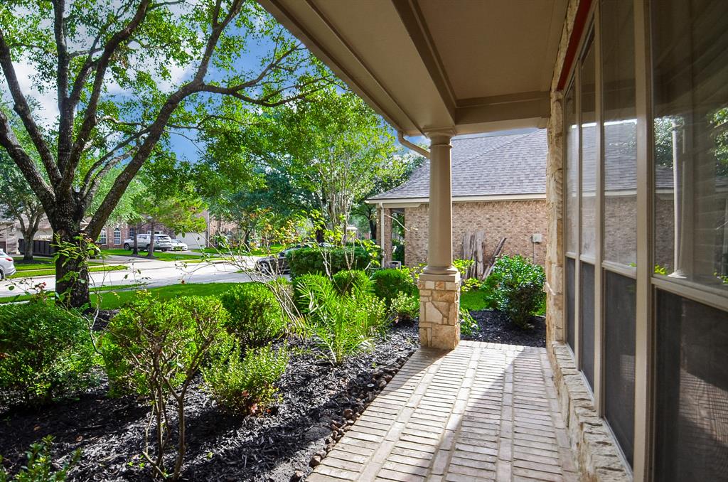 25619 Tower Side Lane, Katy, Texas image 3