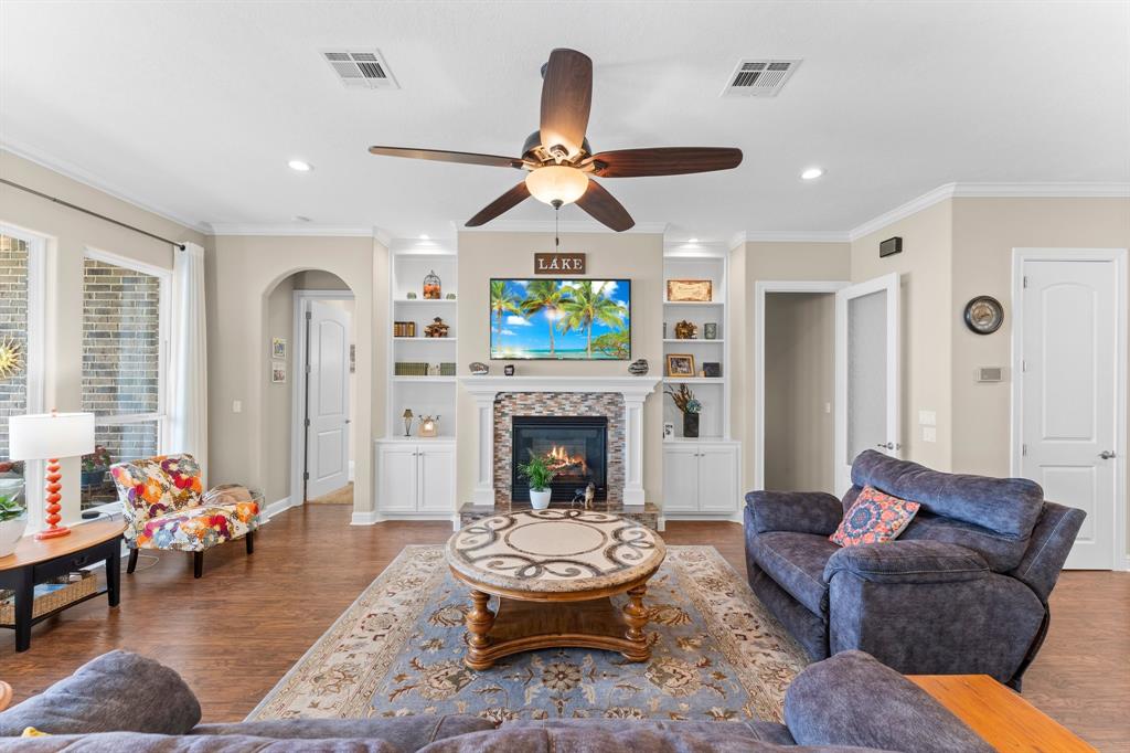 462 Bridgelanding, Onalaska, Texas image 6