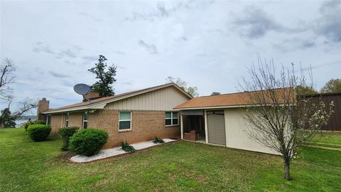 A home in Hemphill