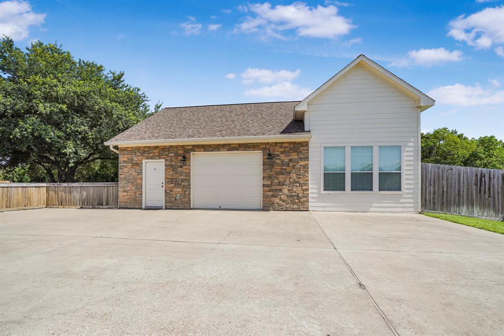 3819 Madison Avenue, Baytown, Texas image 38