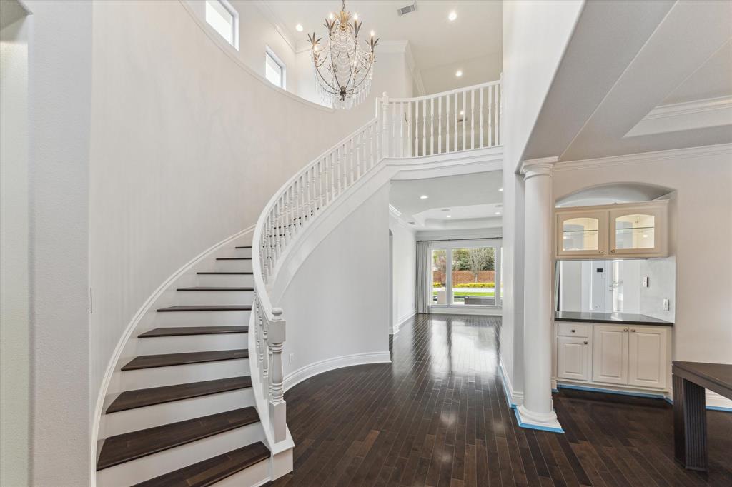 5218 Turning Leaf Lane, Sugar Land, Texas image 2