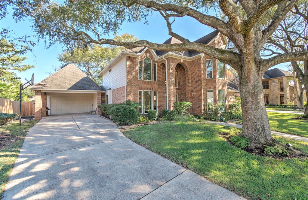 15819 Elk Park Lane, Houston, Texas image 32