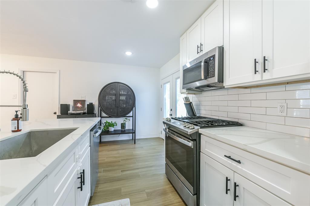 4110 Lou Anne Lane, Houston, Texas image 13