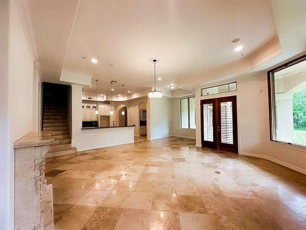 8422 Thompson Lake Drive, Missouri City, Texas image 14