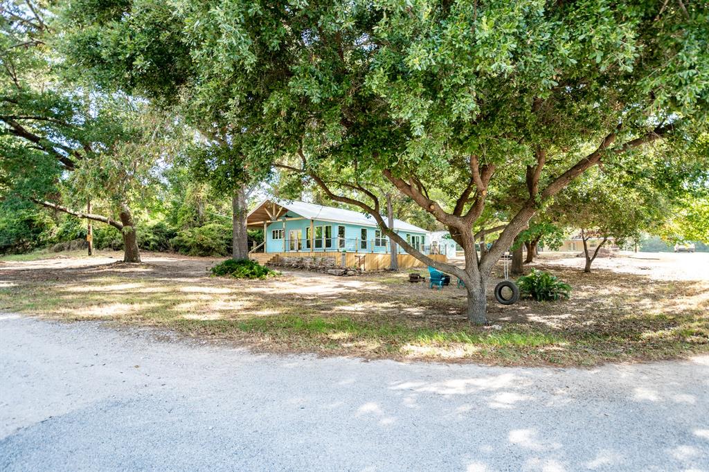110 N Bailey Street, Trinity, Texas image 3