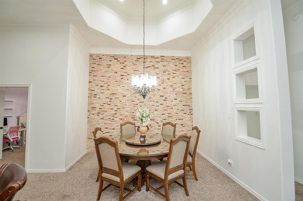 32210 Mckinley Run Drive, Hockley, Texas image 9
