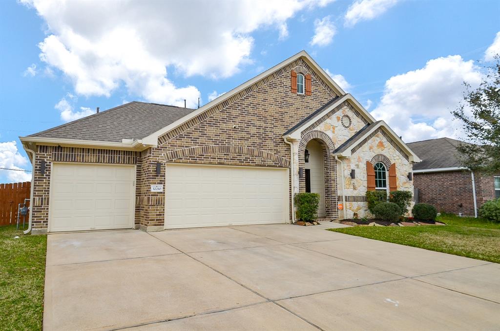 32210 Mckinley Run Drive, Hockley, Texas image 2