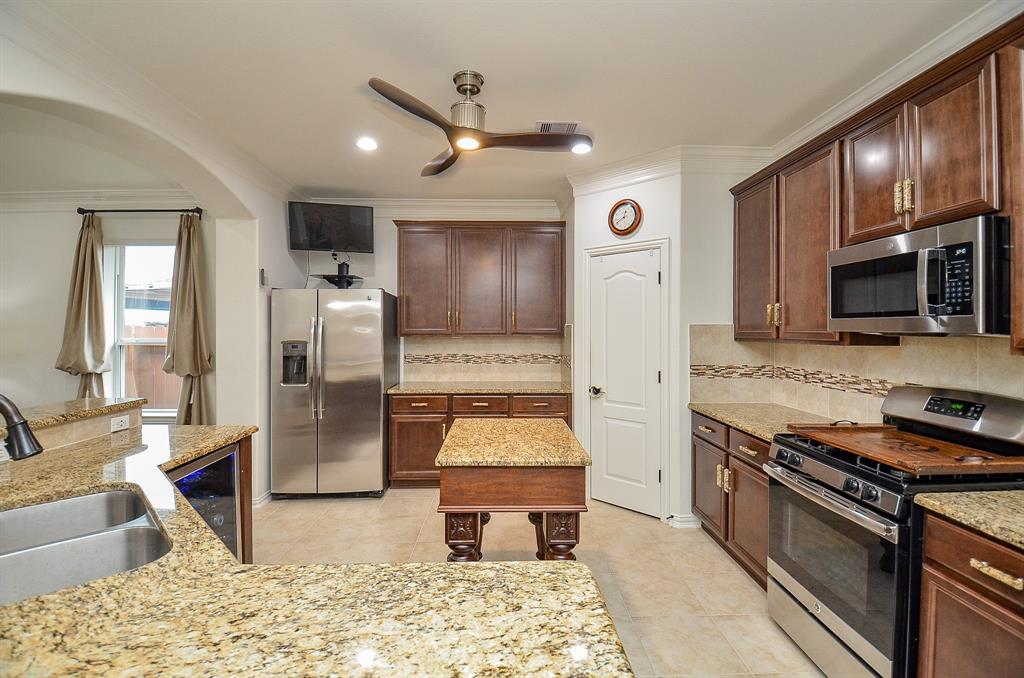 32210 Mckinley Run Drive, Hockley, Texas image 5