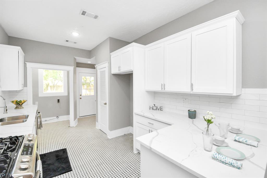 614 Colquitt Street, Houston, Texas image 13