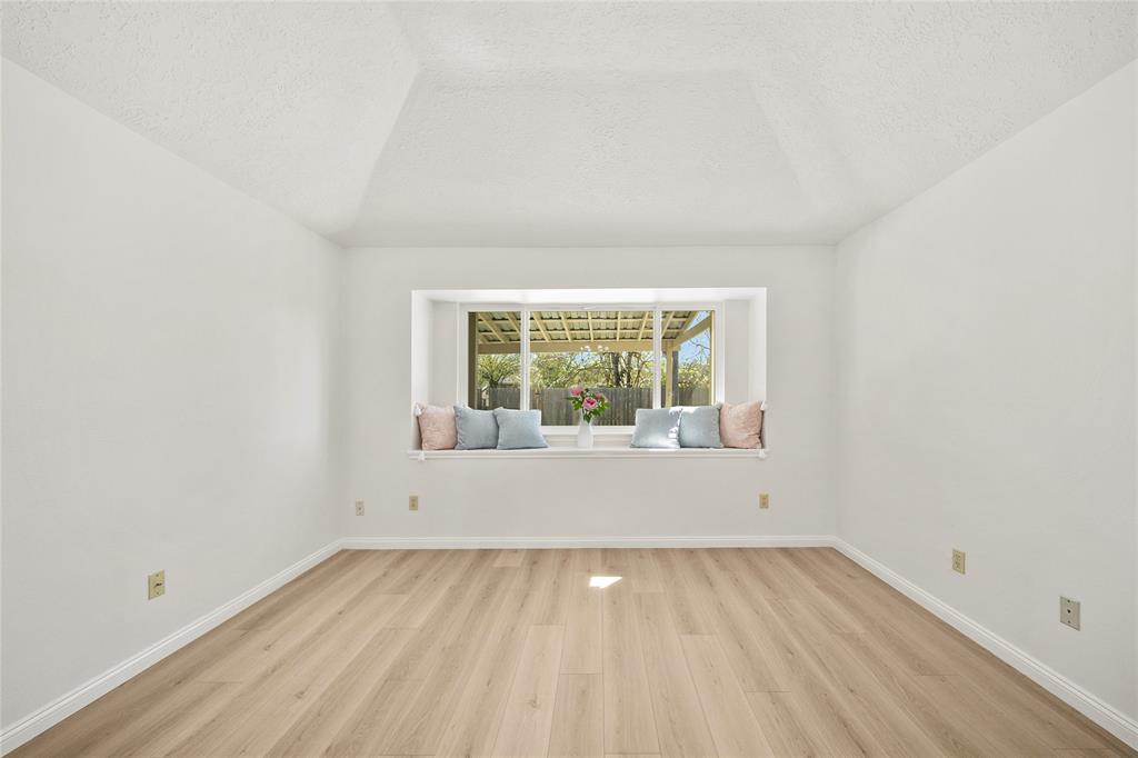 2923 Bentley Court, Pearland, Texas image 13