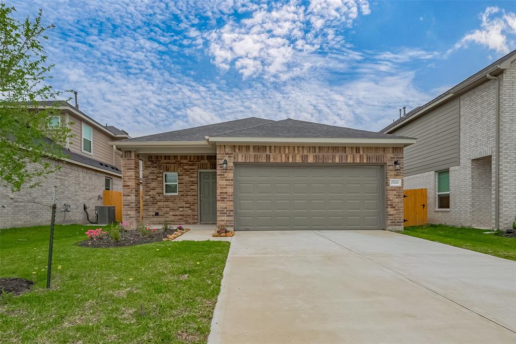 27104 Kestrel Trail Trl, Magnolia, Texas image 1