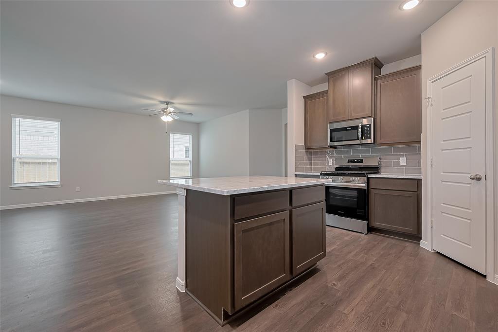 27104 Kestrel Trail Trl, Magnolia, Texas image 14