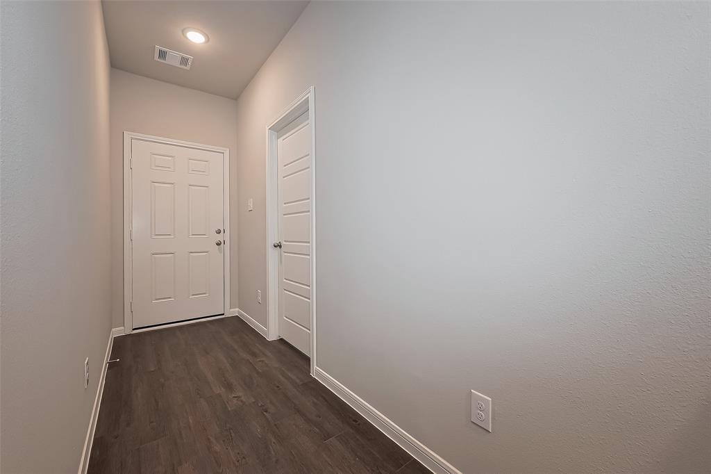 27104 Kestrel Trail Trl, Magnolia, Texas image 6