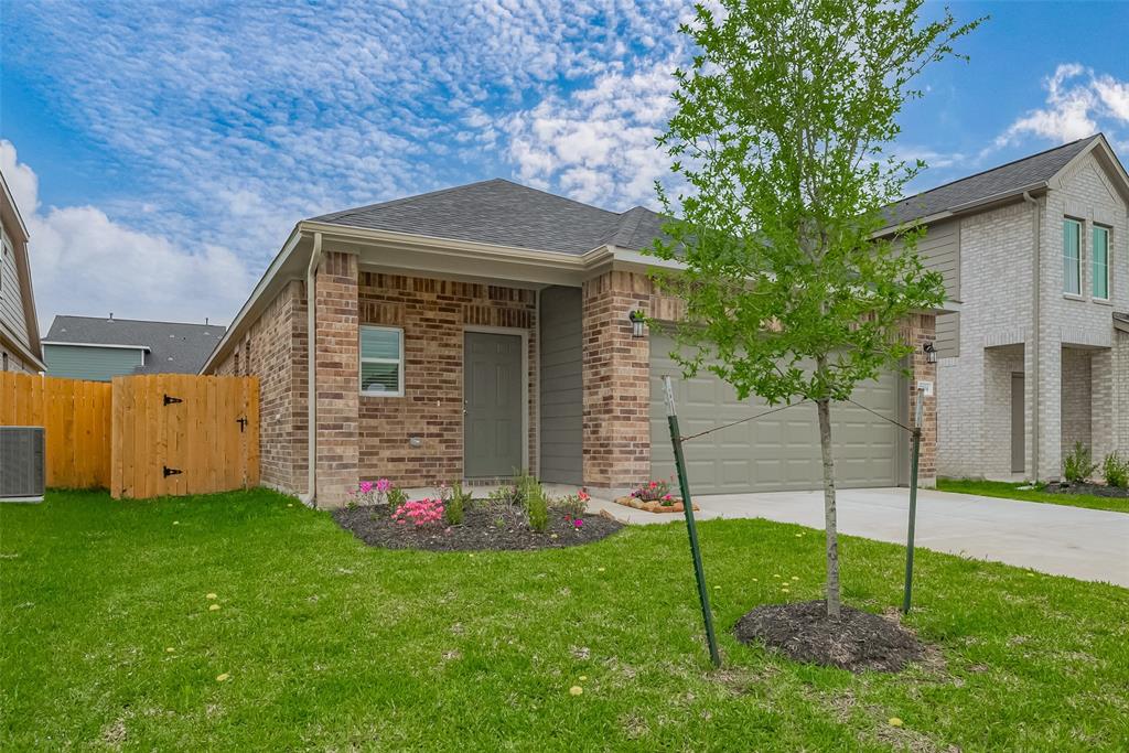 27104 Kestrel Trail Trl, Magnolia, Texas image 2