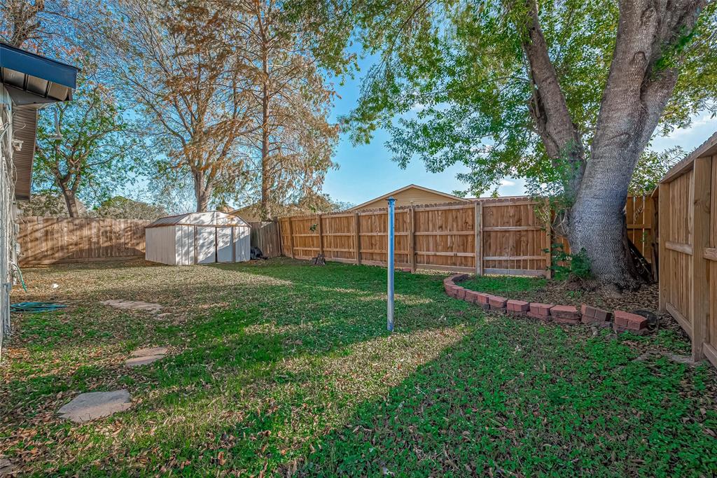 Houston, Texas 77053, United States, 3 Bedrooms Bedrooms, ,2 BathroomsBathrooms,Residential,Pending,82684