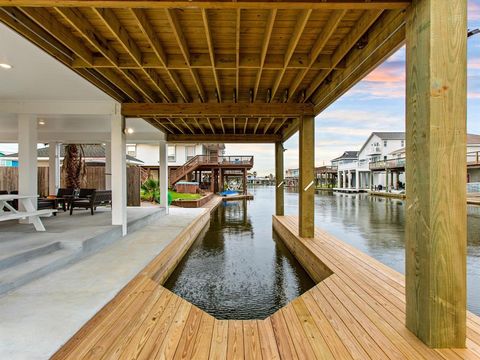 A home in Jamaica Beach