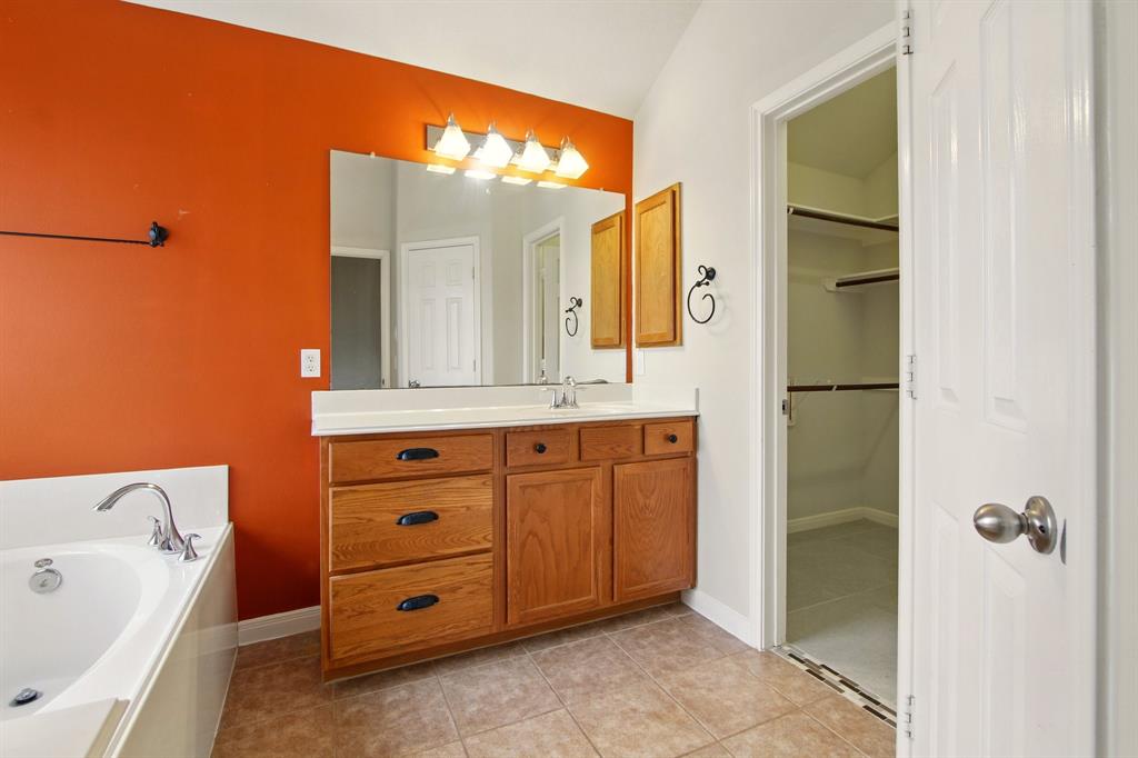 4602 Pompton Court, Pearland, Texas image 15